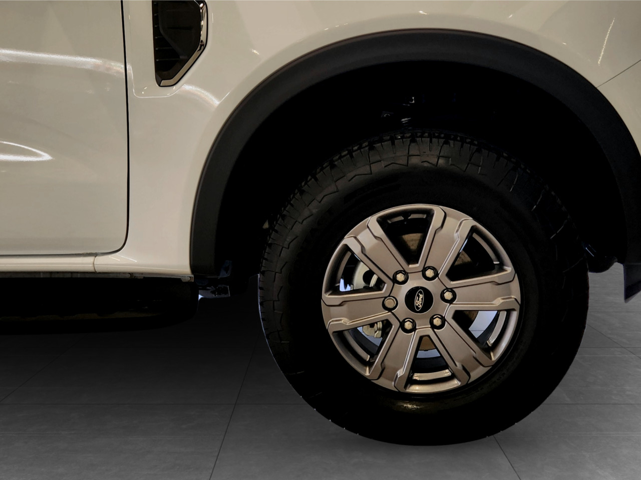 Ford Ranger 2.0L Turbo Super Cab XLT 4×2 HR 6AT