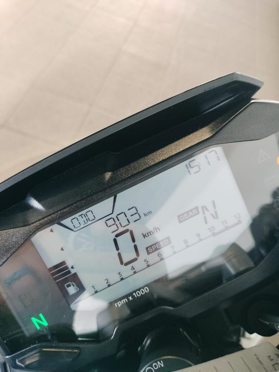 BMW G310 R COSMIC BLACK