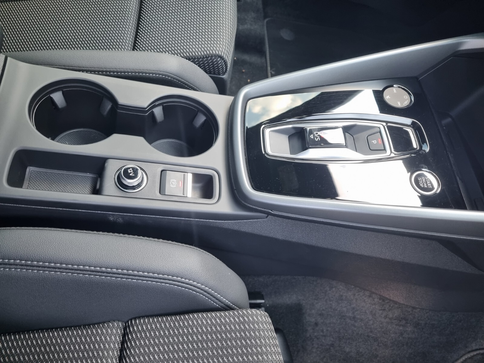 Audi A3 SEDAN TFSI S LINE