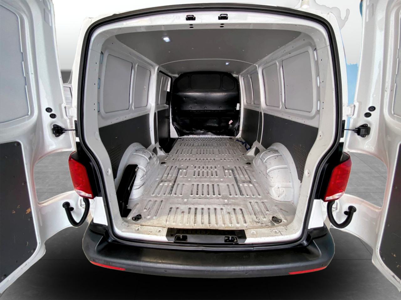 Volkswagen Transporter 2.0TDI PANEL VAN LWB MANUAL