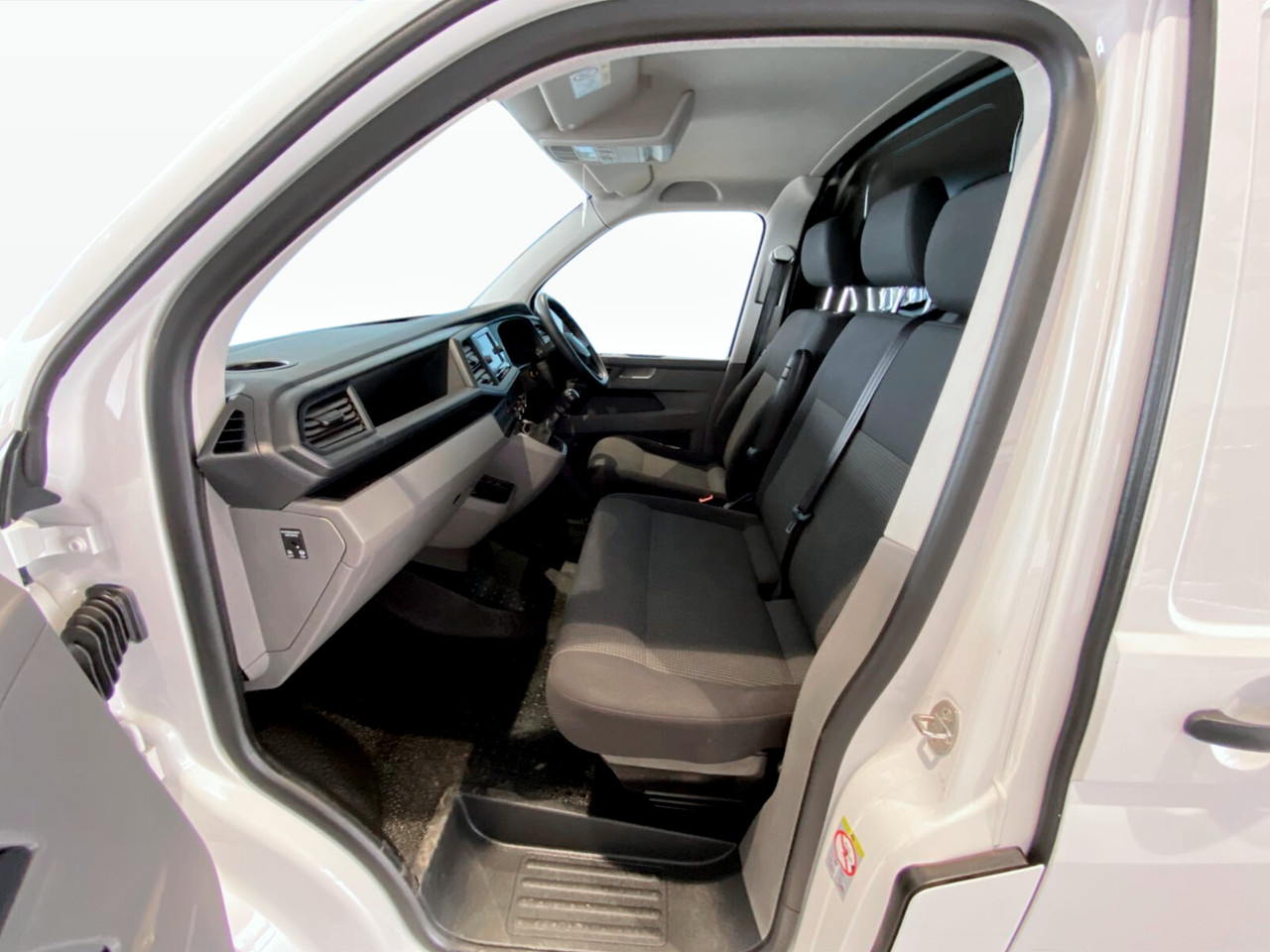 Volkswagen Transporter 2.0TDI PANEL VAN LWB MANUAL