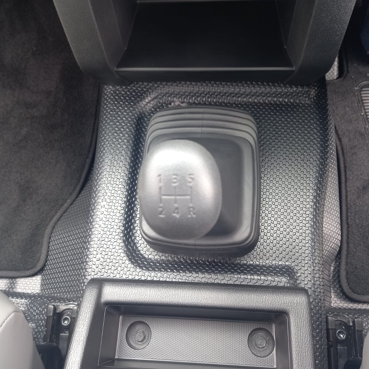 Mitsubishi TRITON 2.4DI-D SINGLE CAB GL
