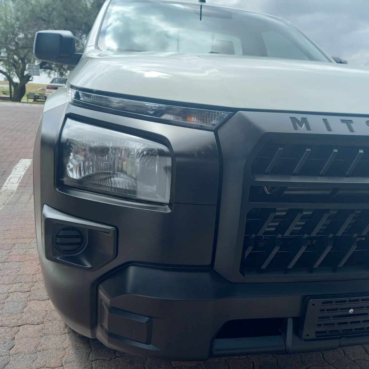 Mitsubishi TRITON 2.4DI-D SINGLE CAB GL
