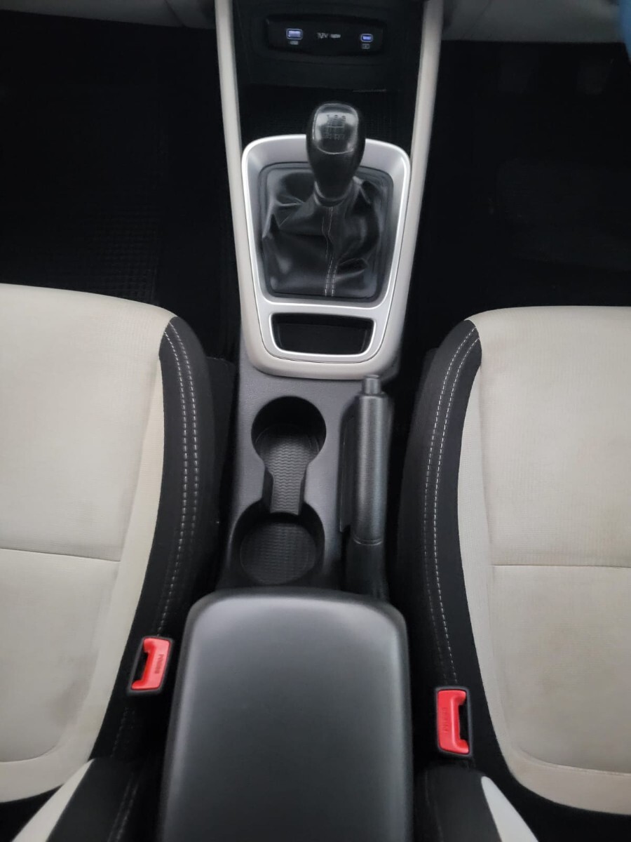 Hyundai VENUE 1.2 PREMIUM
