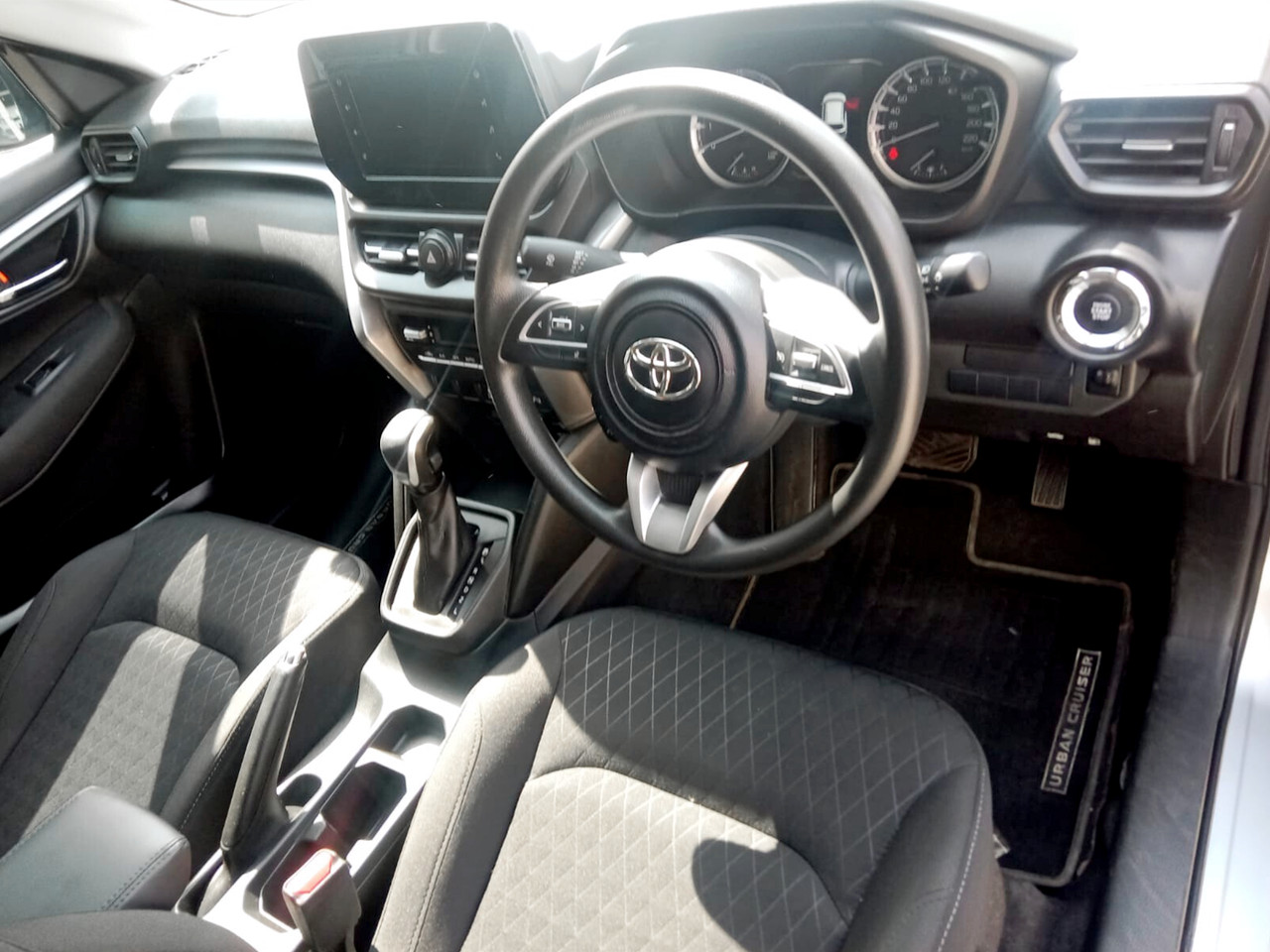 Toyota Urban Cruiser 1.5 XR AUTO
