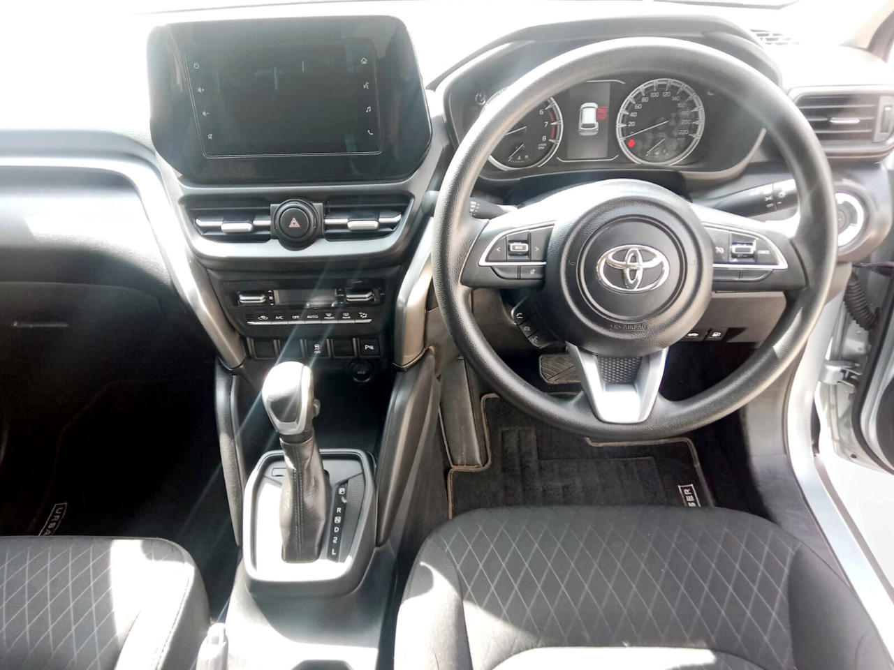 Toyota Urban Cruiser 1.5 XR AUTO