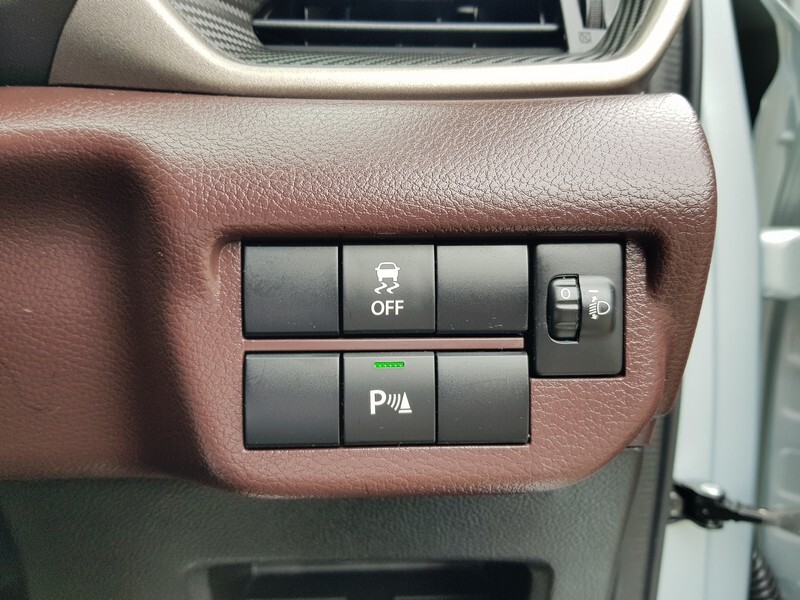 Toyota STARLET CROSS 1.5 XS MANUAL