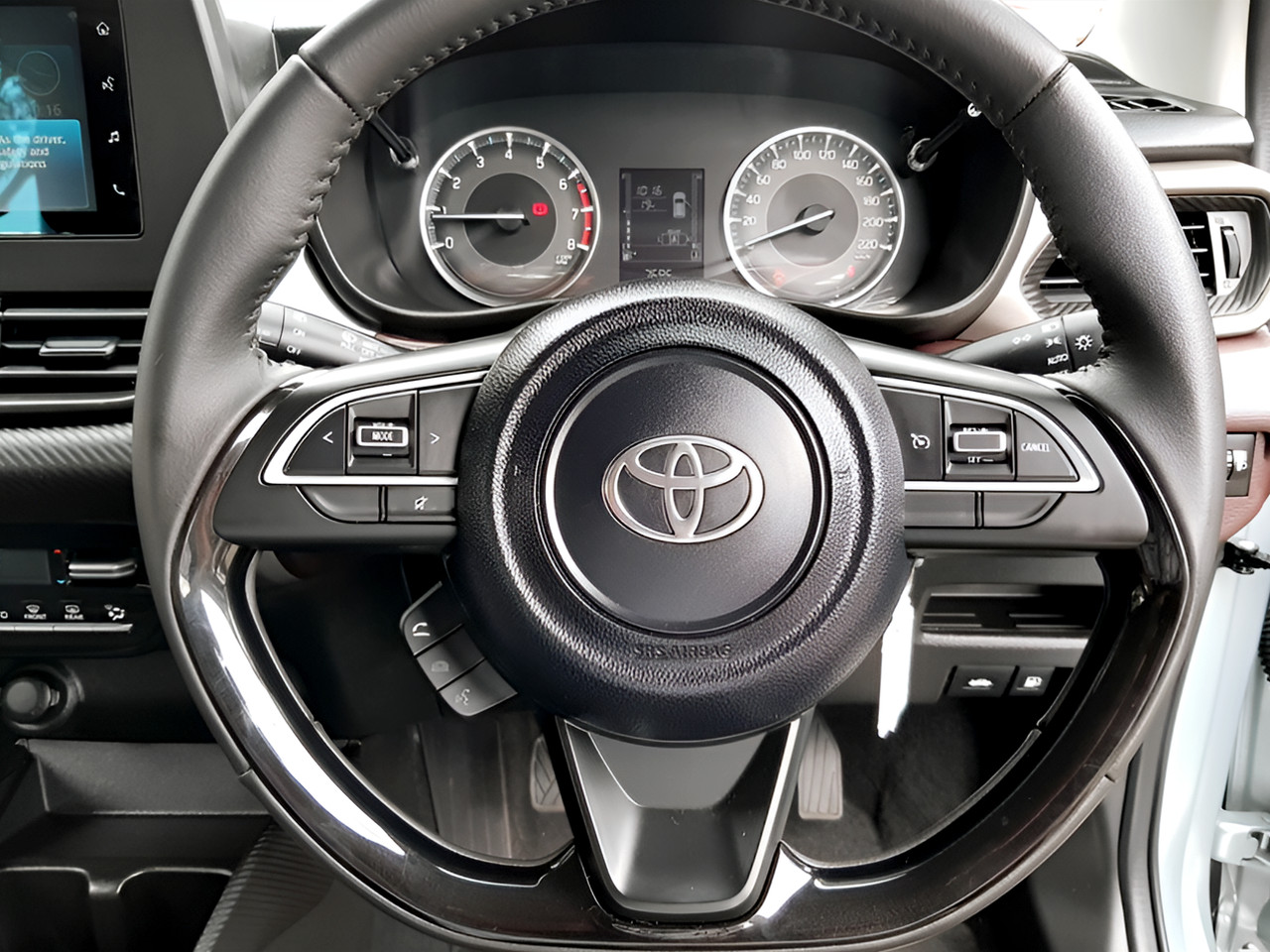 Toyota STARLET CROSS 1.5 XS MANUAL