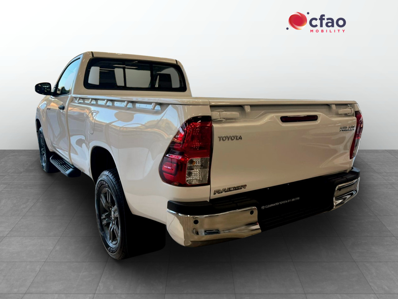 Toyota Hilux 2.4GD-6 SINGLE CAB RAIDER MANUAL