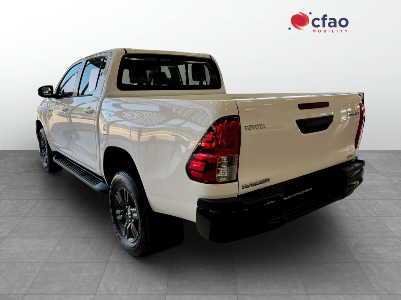 Toyota Hilux 2.4GD-6 DOUBLE CAB 4X4 RAIDER
