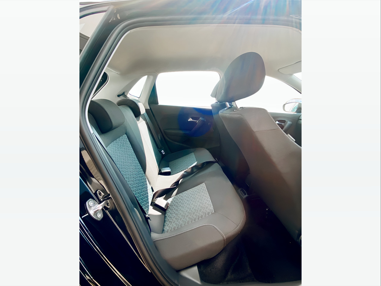 Volkswagen POLO VIVO HATCH 1.4 LIFE EDITION 15