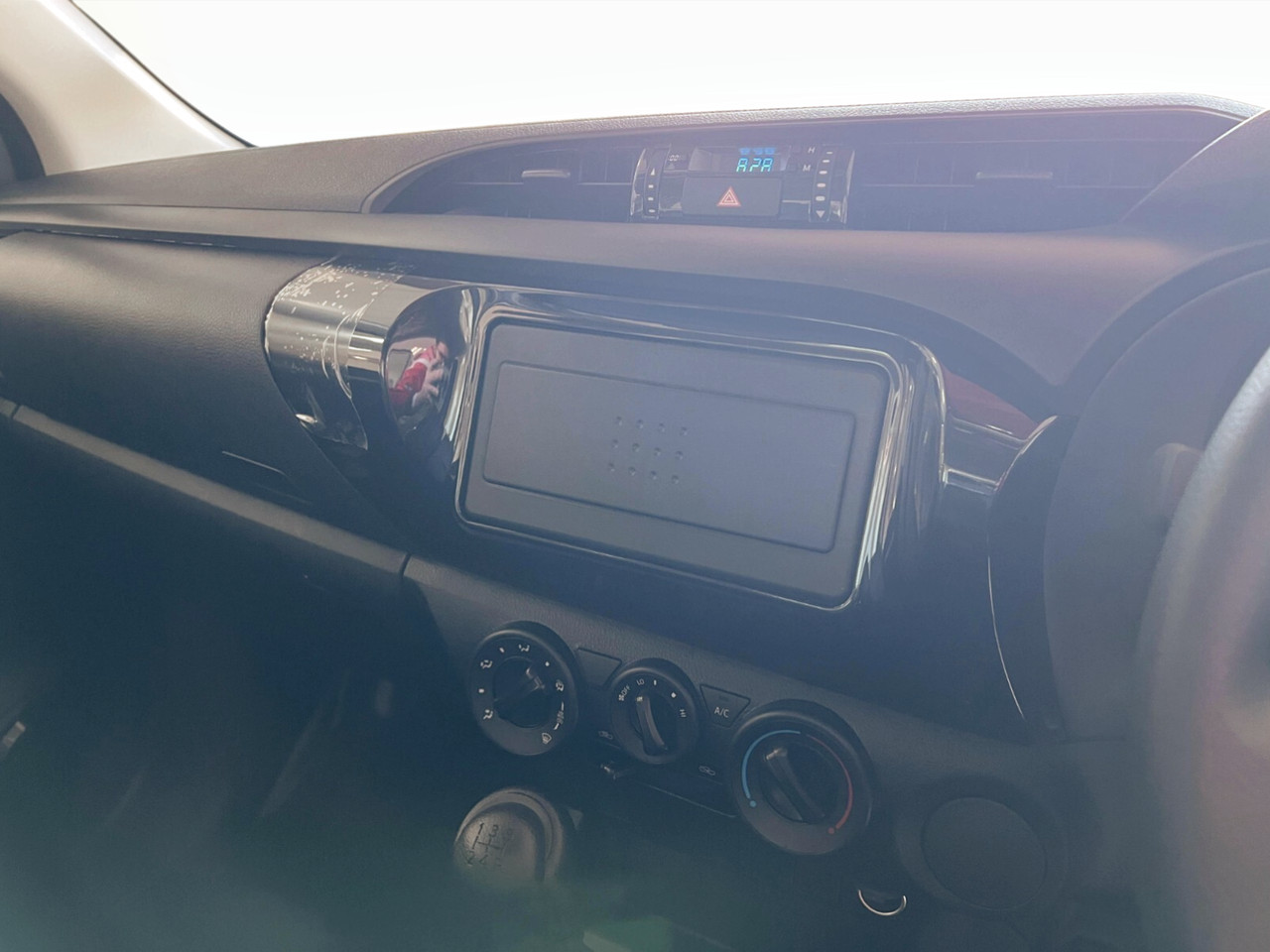 Toyota Hilux 2.4GD SINGLE CAB S (AIRCON)