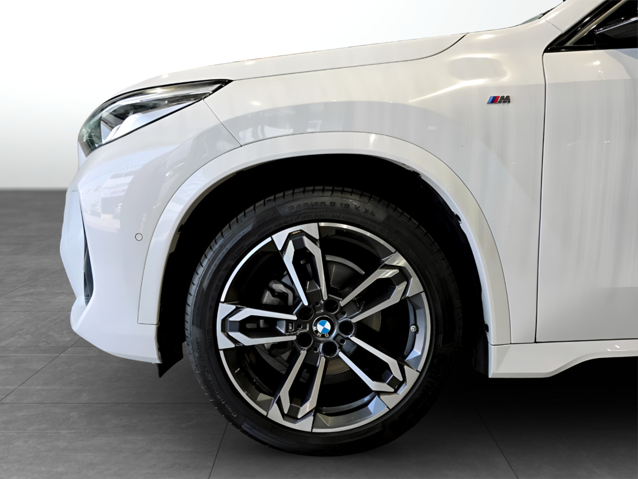 BMW X1 SDRIVE18I M SPORT A/T (U11)