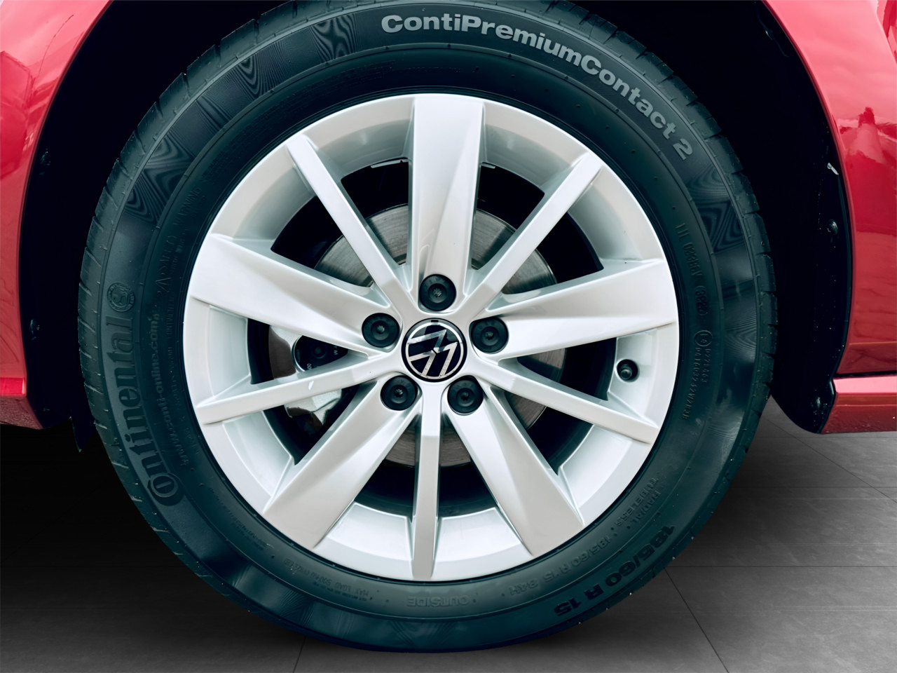 Volkswagen POLO VIVO HATCH 1.4