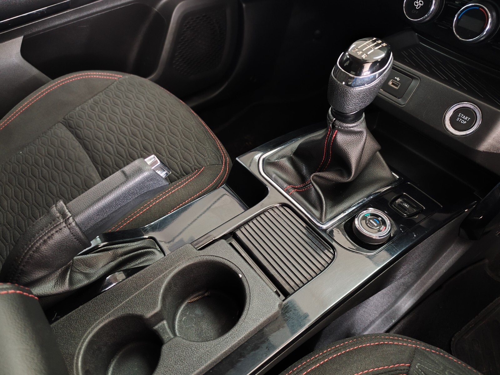 Renault KIGER 1.0 TURBO INTENS