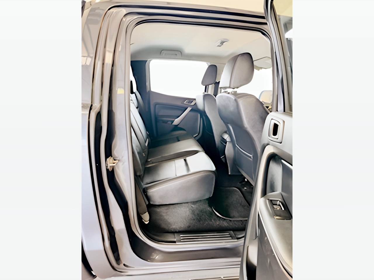 Ford Ranger 3.2TDCI DOUBLE CAB HI-RIDER XLT AUTO