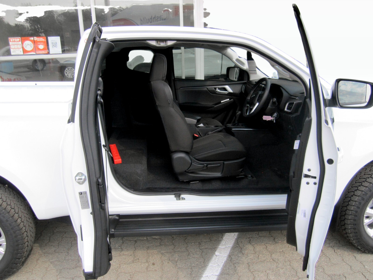 Isuzu D-Max 1.9TD EXTENDED CAB LS AUTO