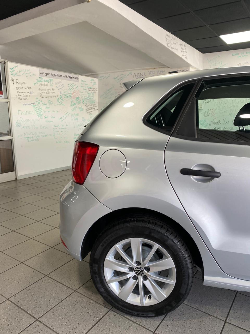 Volkswagen POLO VIVO HATCH 1.4
