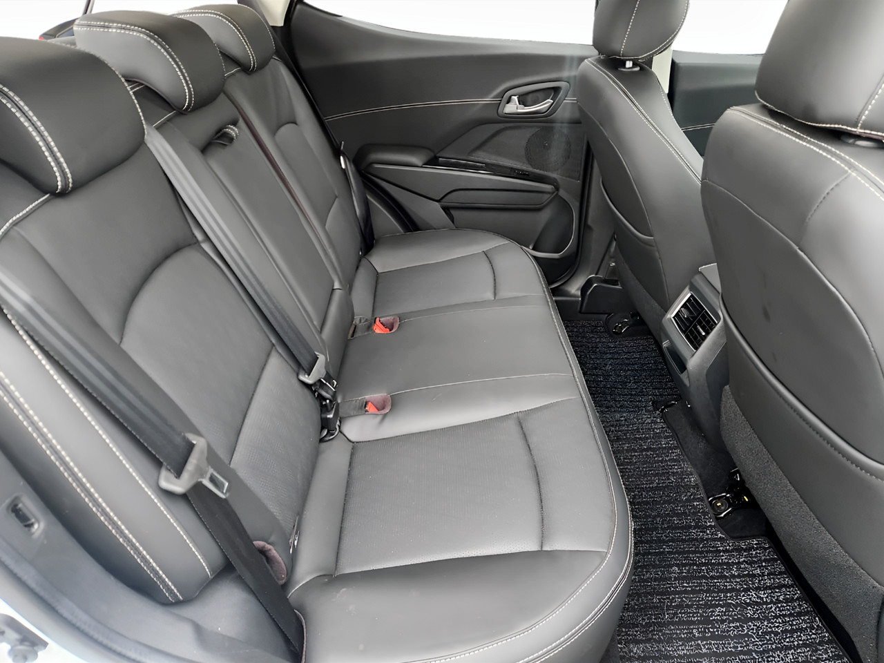 Mahindra XUV 3XO 1.2T AX7L