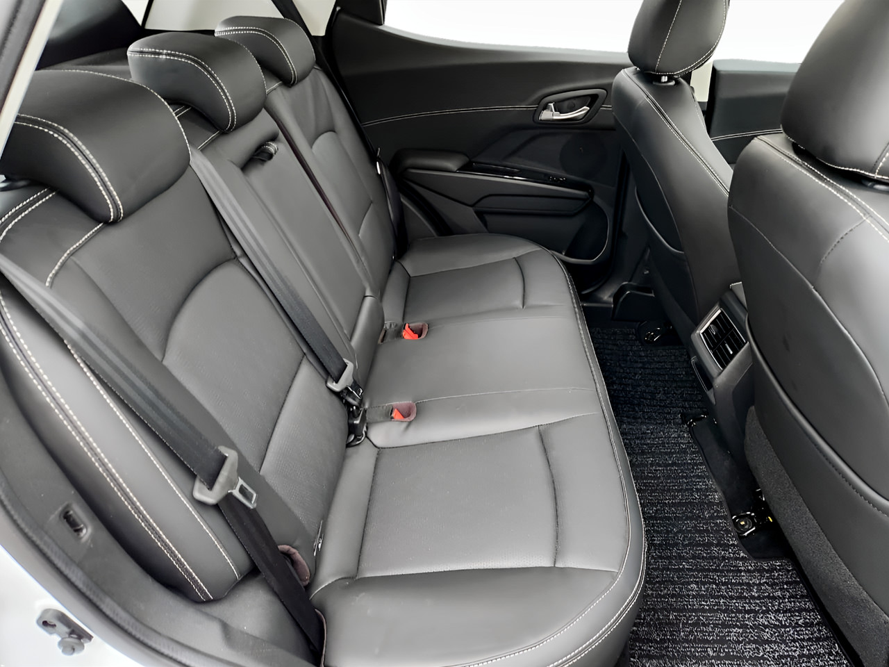 Mahindra XUV 3XO 1.2T AX7L