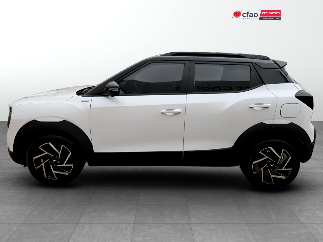 Mahindra XUV 3XO 1.2T AX7L
