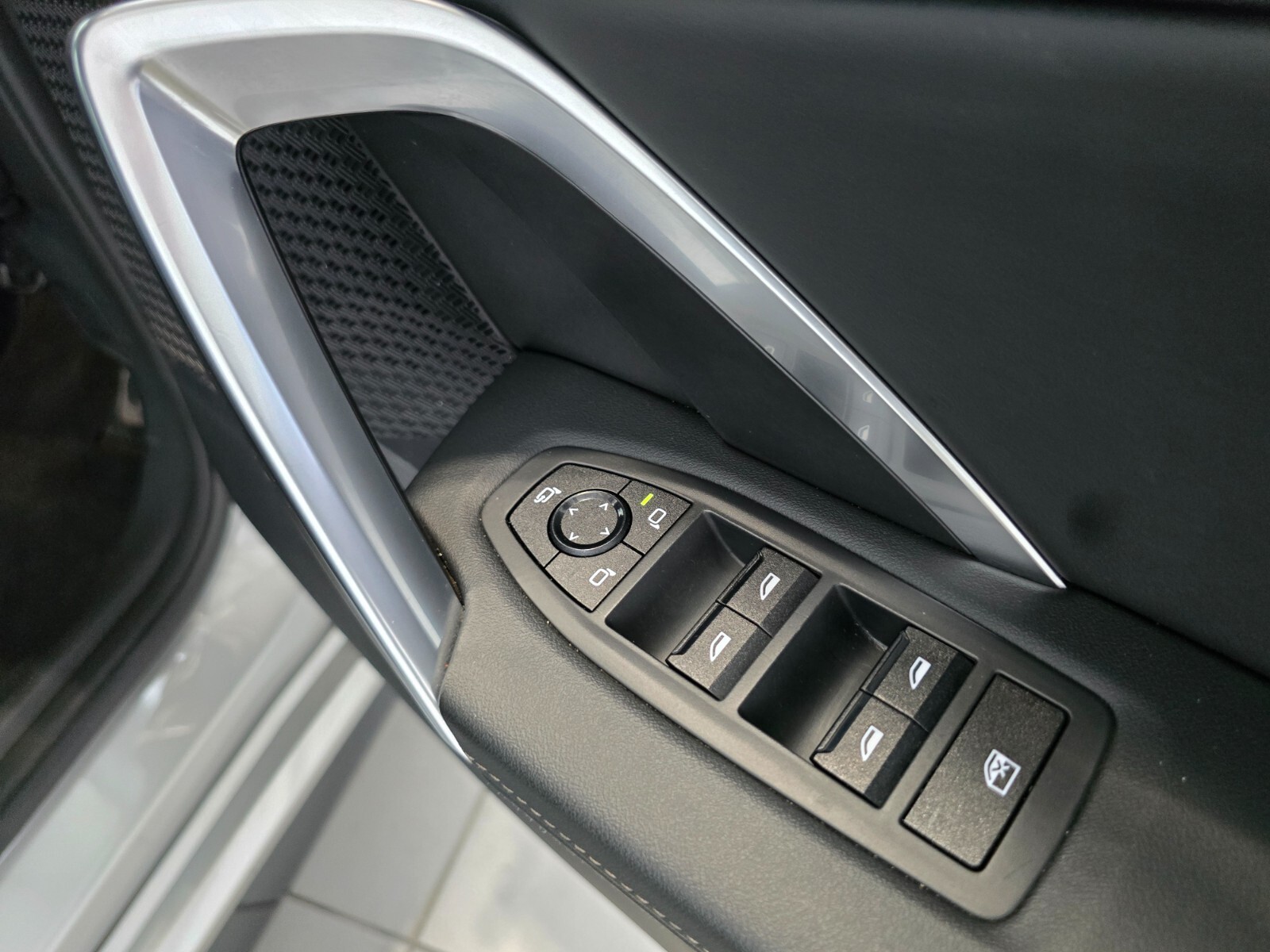 BMW X1 SDRIVE18I M SPORT A/T (F48)