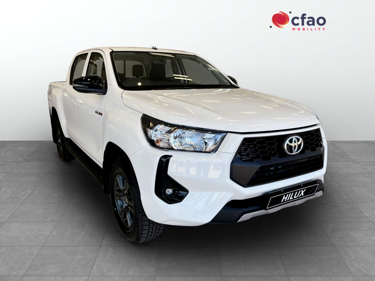 Toyota Hilux 2.4GD-6 DOUBLE CAB 4X4 RAIDER