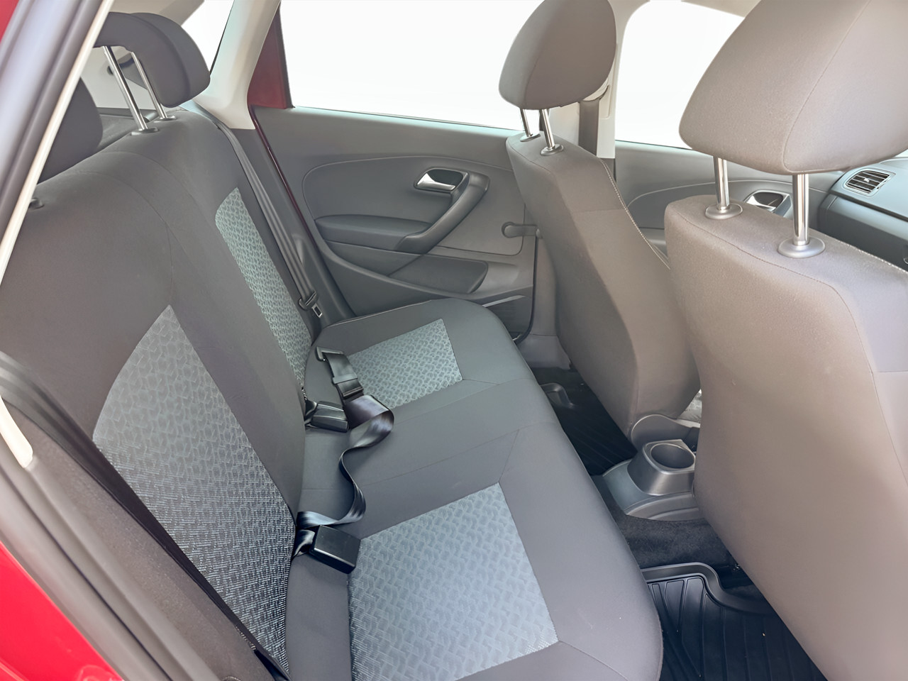 Volkswagen POLO VIVO HATCH 1.4 LIFE EDITION 15