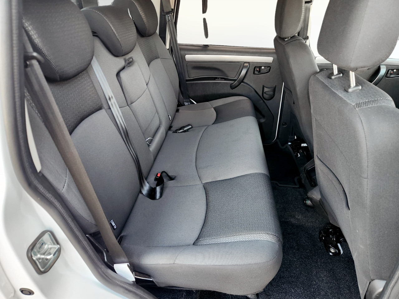 Mahindra PIK UP 2.2CRDE DOUBLE CAB S6 KAROO