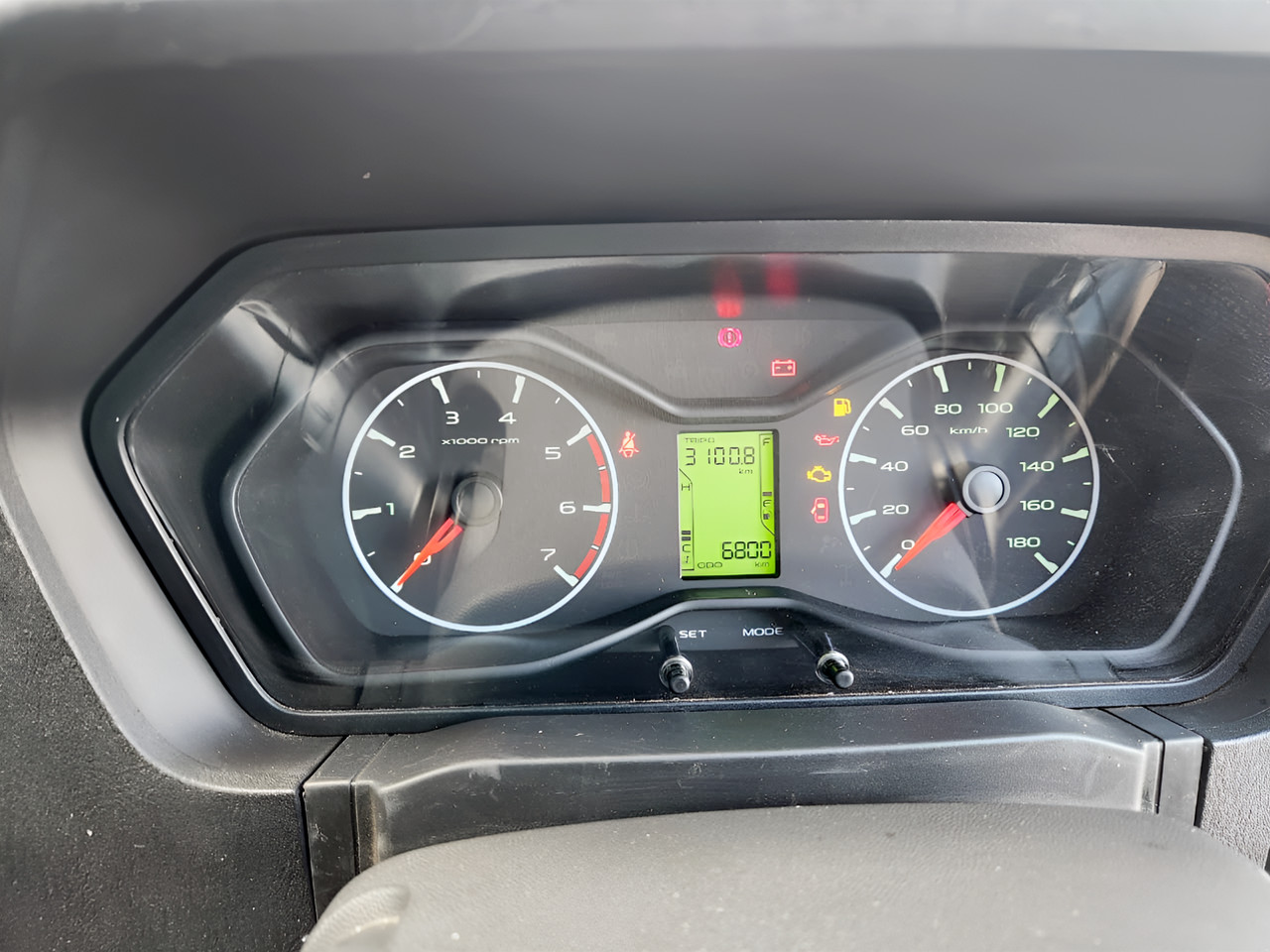 Mahindra PIK UP 2.2CRDE DOUBLE CAB S6 KAROO