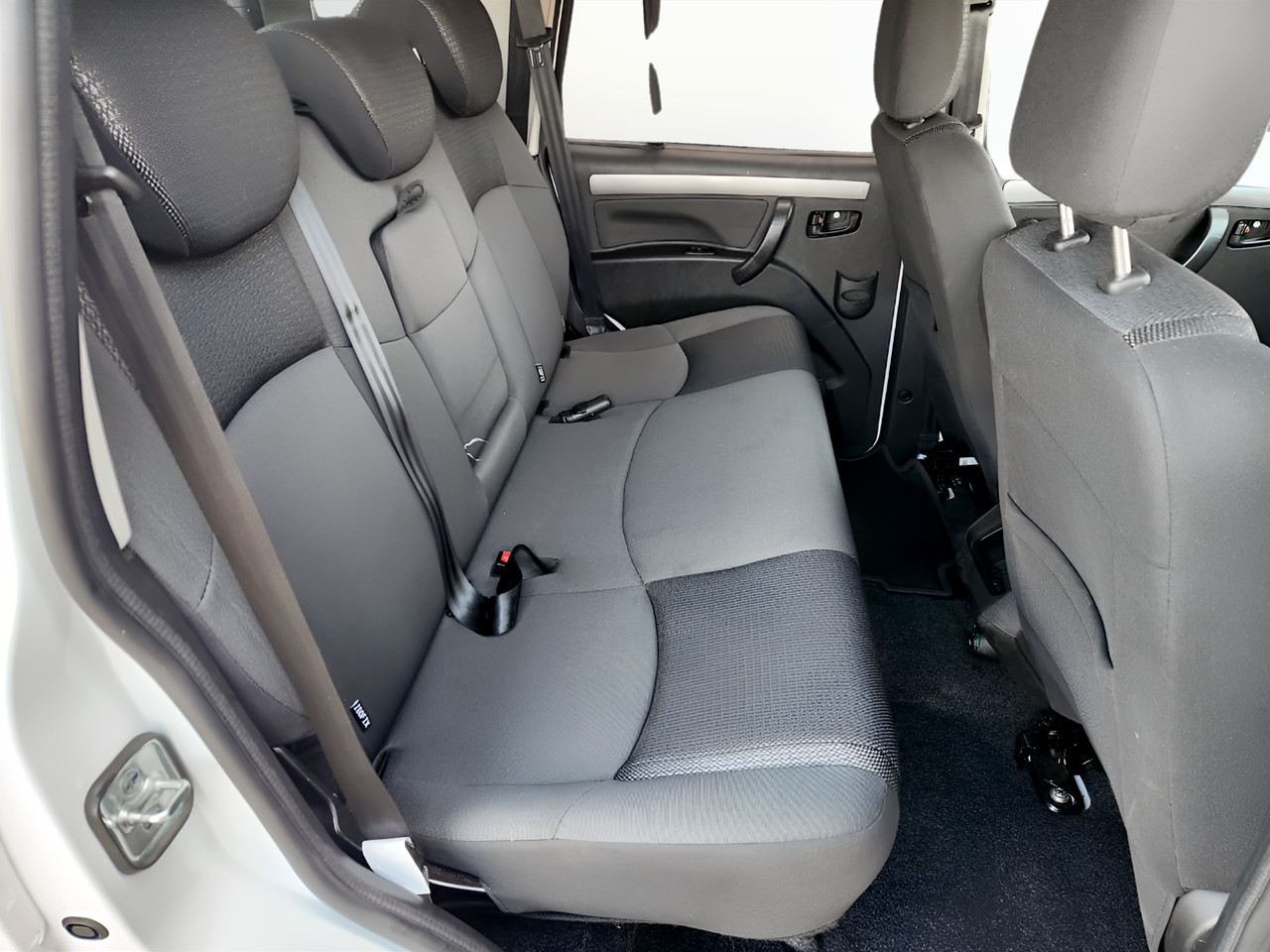 Mahindra PIK UP 2.2CRDE DOUBLE CAB S6 KAROO