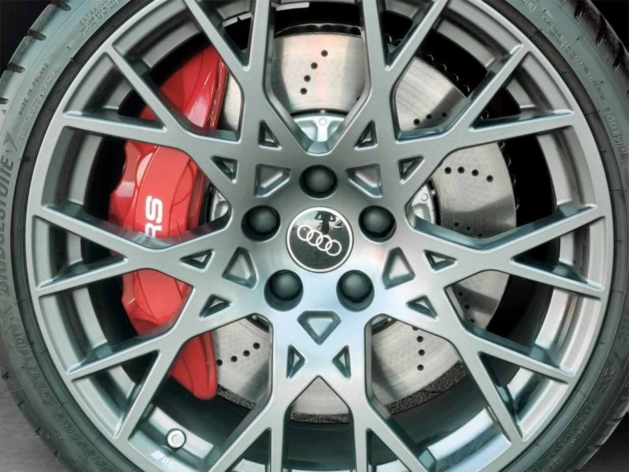 Audi RS3 SEDAN QUATTRO
