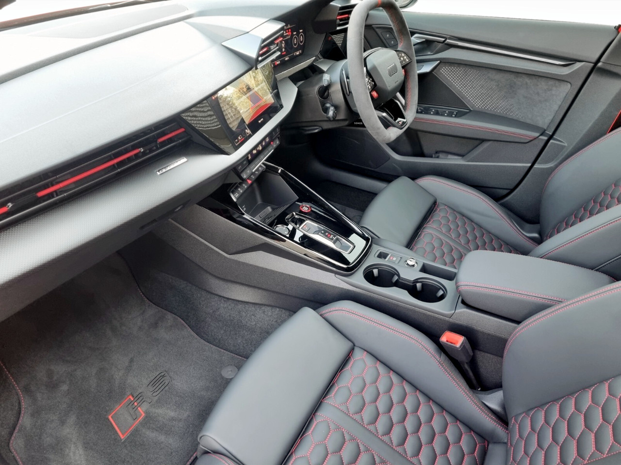 Audi RS3 SEDAN QUATTRO