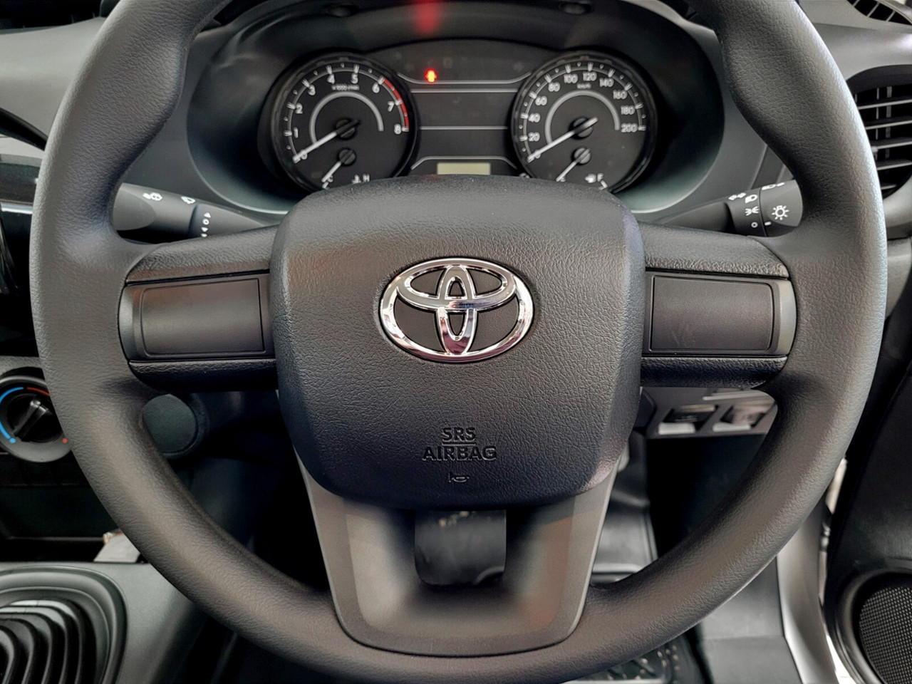 Toyota Hilux 2.0 SINGLE CAB S (AIRCON)