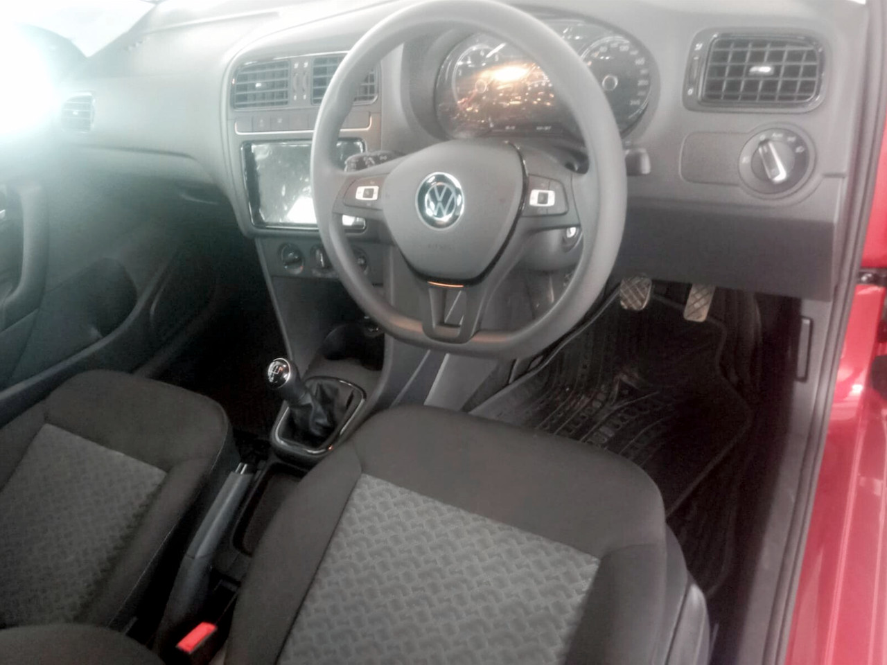 Volkswagen POLO VIVO HATCH 1.4