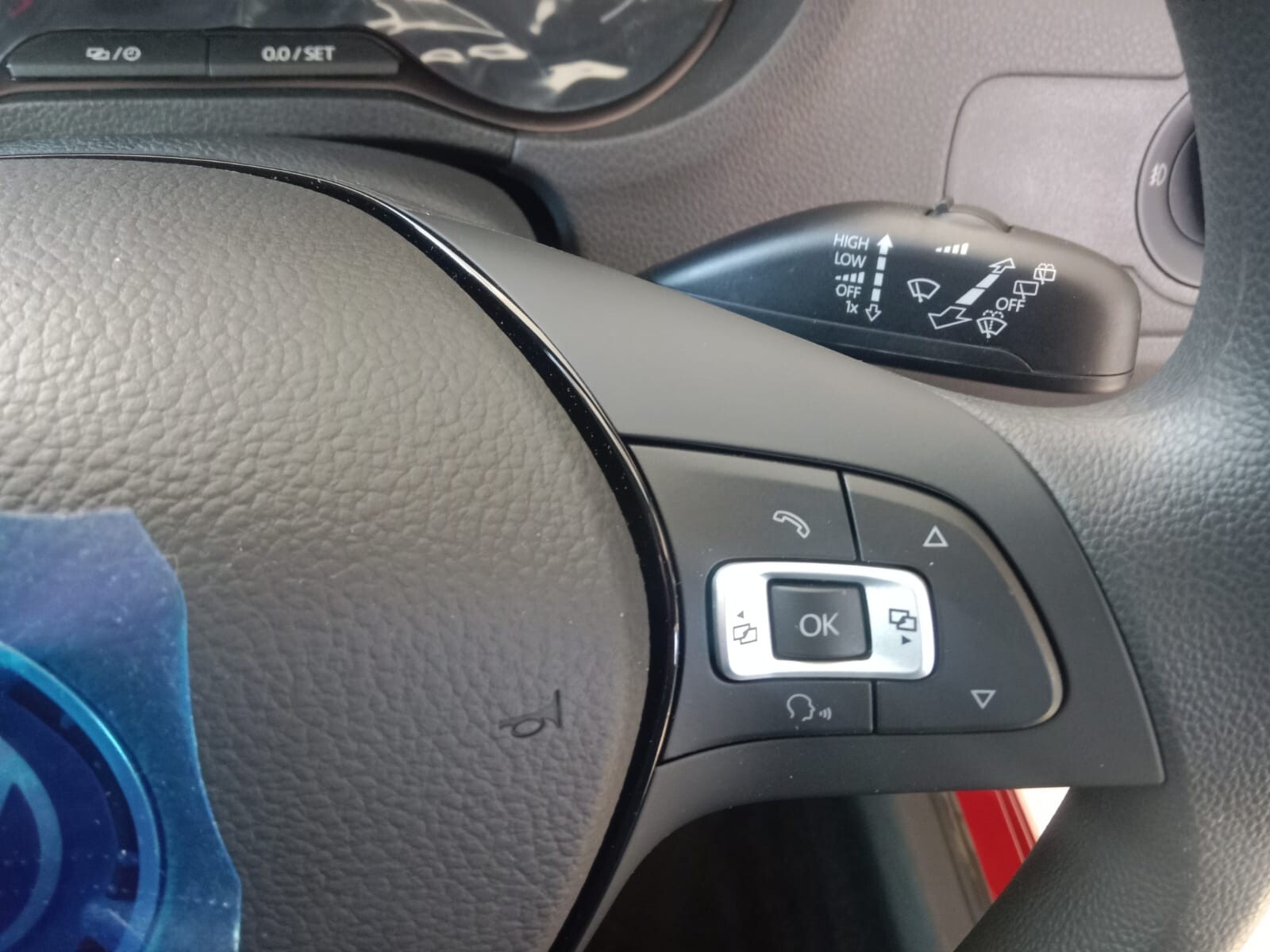 Volkswagen POLO VIVO HATCH 1.4
