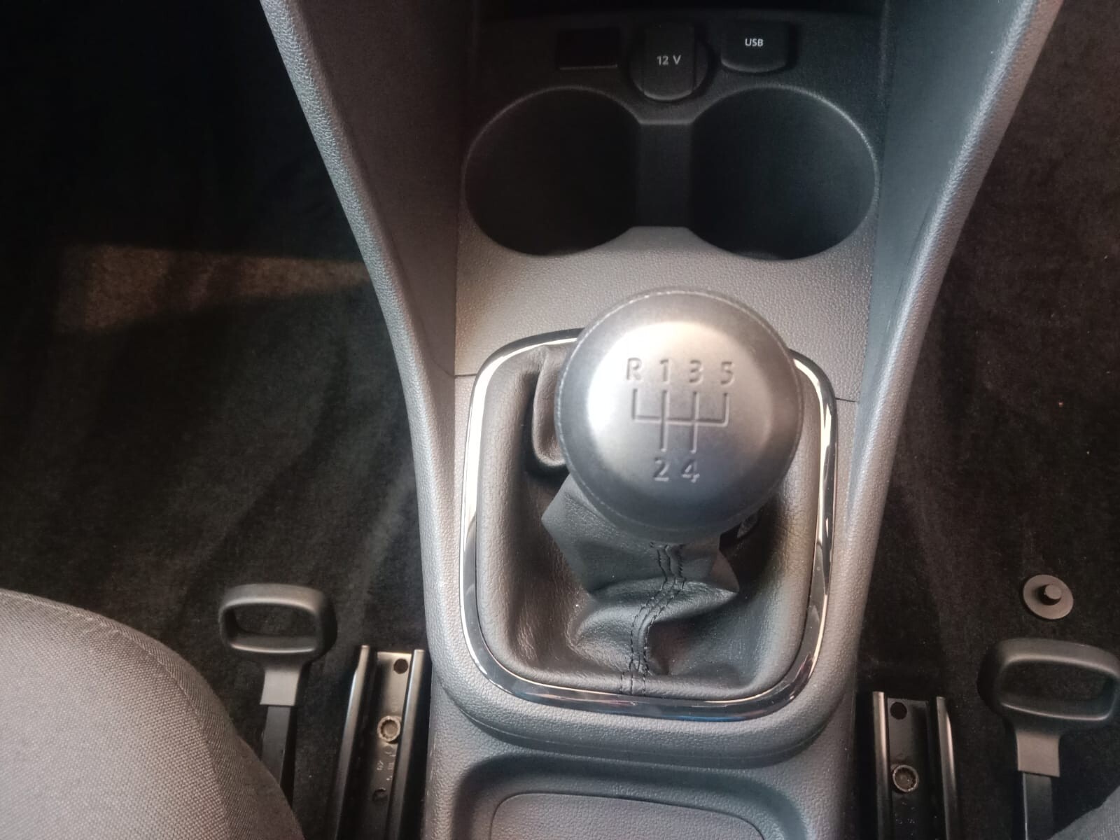 Volkswagen POLO VIVO HATCH 1.4