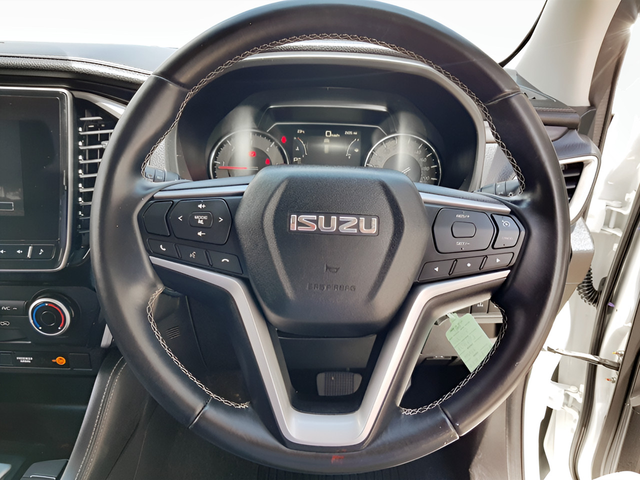 Isuzu MU-X 1.9TD LS