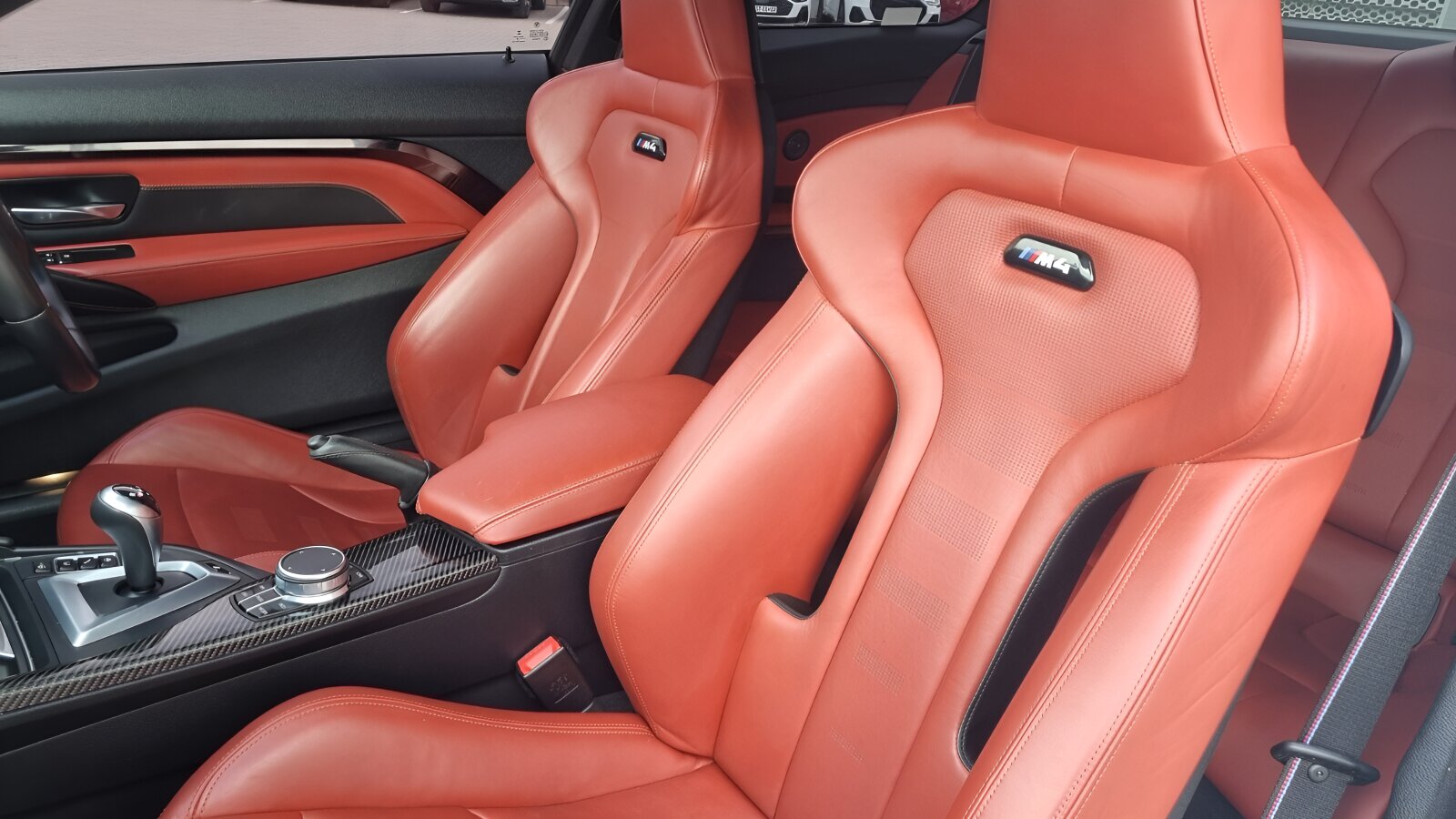 BMW M4 M4 coupe