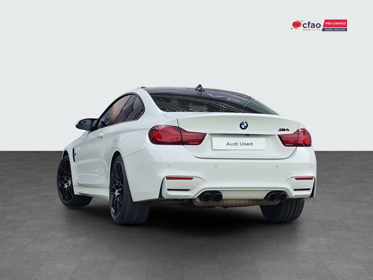 BMW M4 M4 coupe