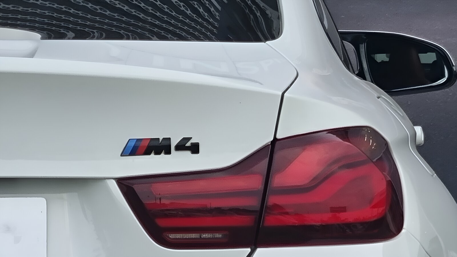 BMW M4 M4 coupe