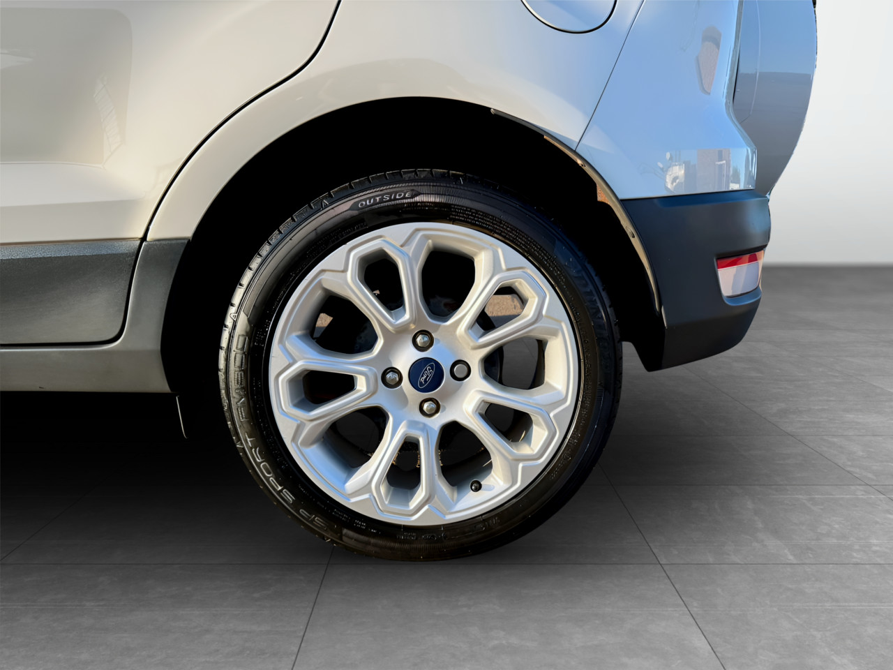 Ford EcoSport 1.0T TITANIUM AUTO