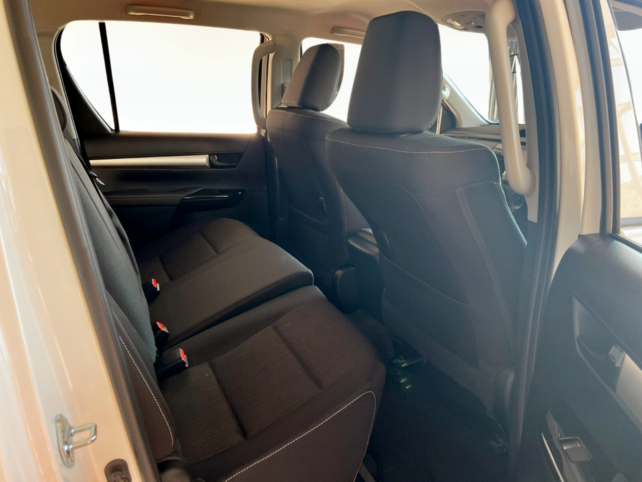 Toyota Hilux 2.4GD-6 DOUBLE CAB 4X4 RAIDER
