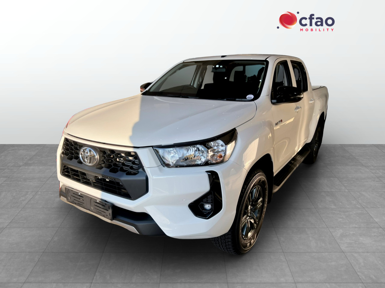 Toyota Hilux 2.4GD-6 DOUBLE CAB 4X4 RAIDER