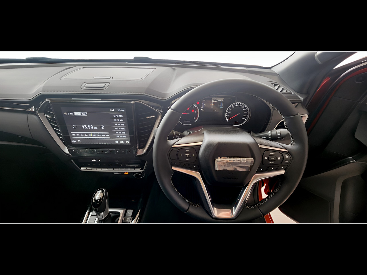 Isuzu D-Max 3.0TD DOUBLE CAB V-CROSS 4X4