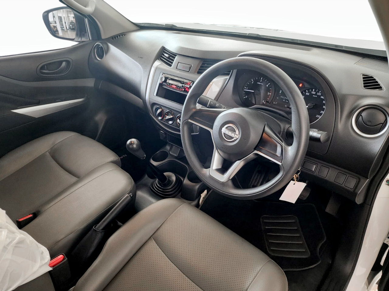Nissan Navara 2.5DDTI SINGLE CAB XE