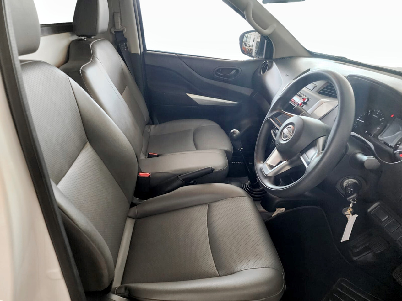 Nissan Navara 2.5DDTI SINGLE CAB XE