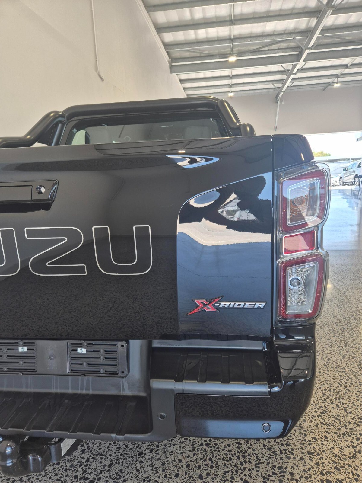 Isuzu D-Max 1.9 Ddi HR X-RIDER A/T D/C P/U