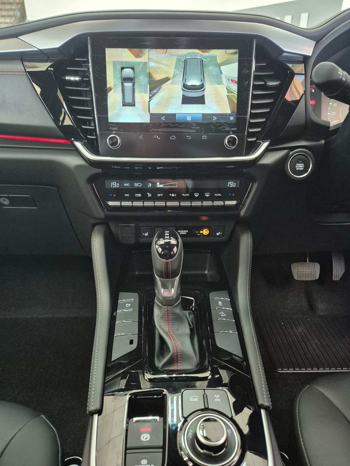 Isuzu MU-X 3.0TD ONYX XT 4WD