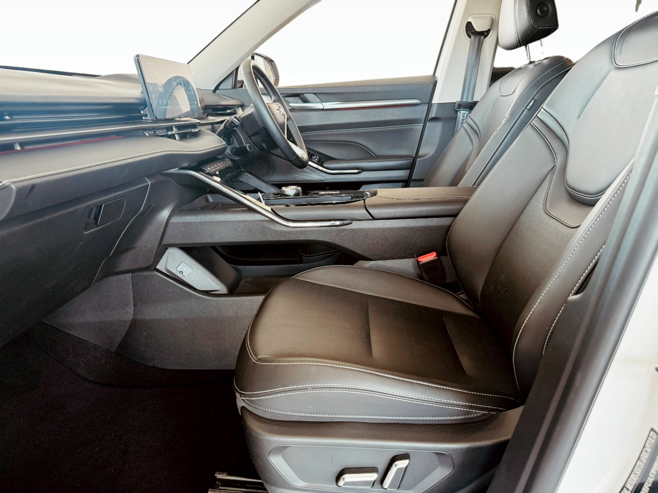 HAVAL H6 1.5T HEV ULTRA LUXURY